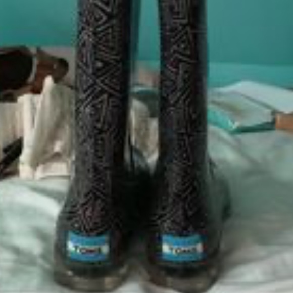 Toms size 7 rain boots - Picture 1 of 2